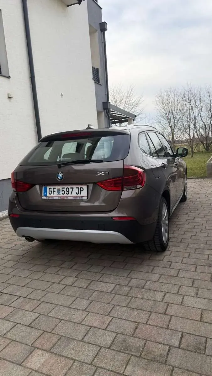 BMW X1 2011 photo 3