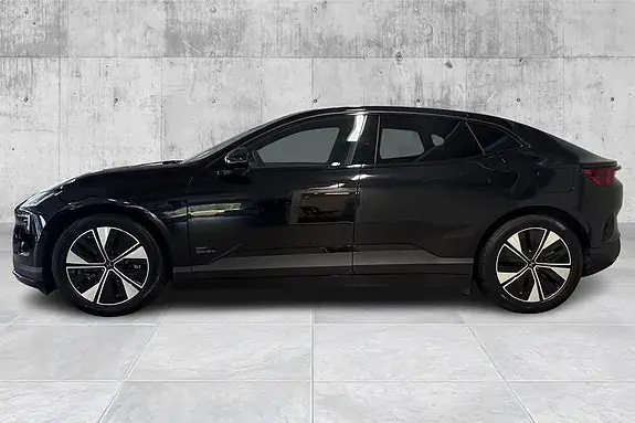 Polestar 4 2026 photo 2