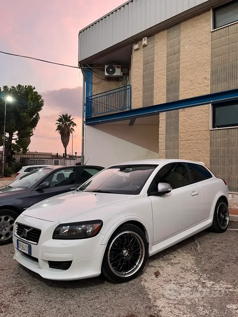 Volvo C30
