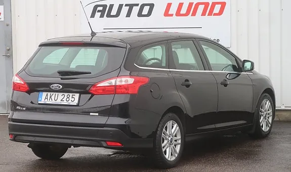 Ford Focus 2014 photo 3
