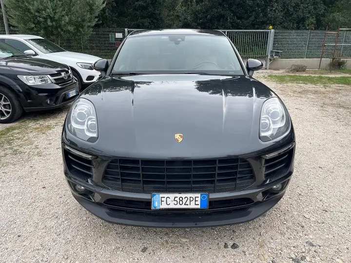 Porsche Macan 2016 photo 2