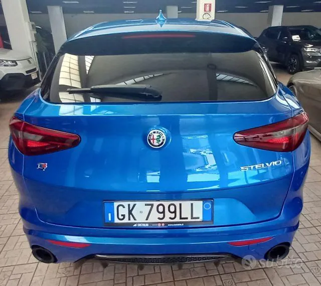 Alfa Romeo Stelvio 2022 photo 4