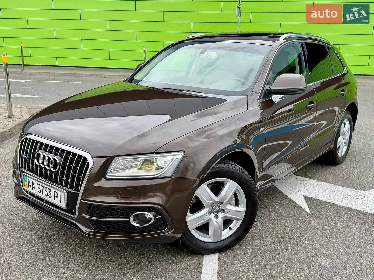 Audi Q5 2012 photo 2