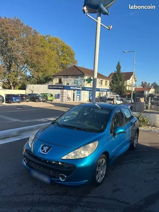 Peugeot 207