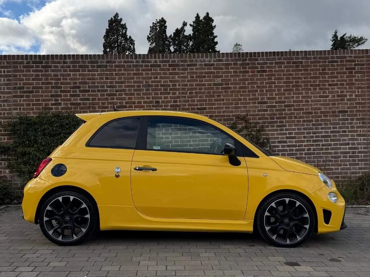 Abarth 595 2020 photo 2