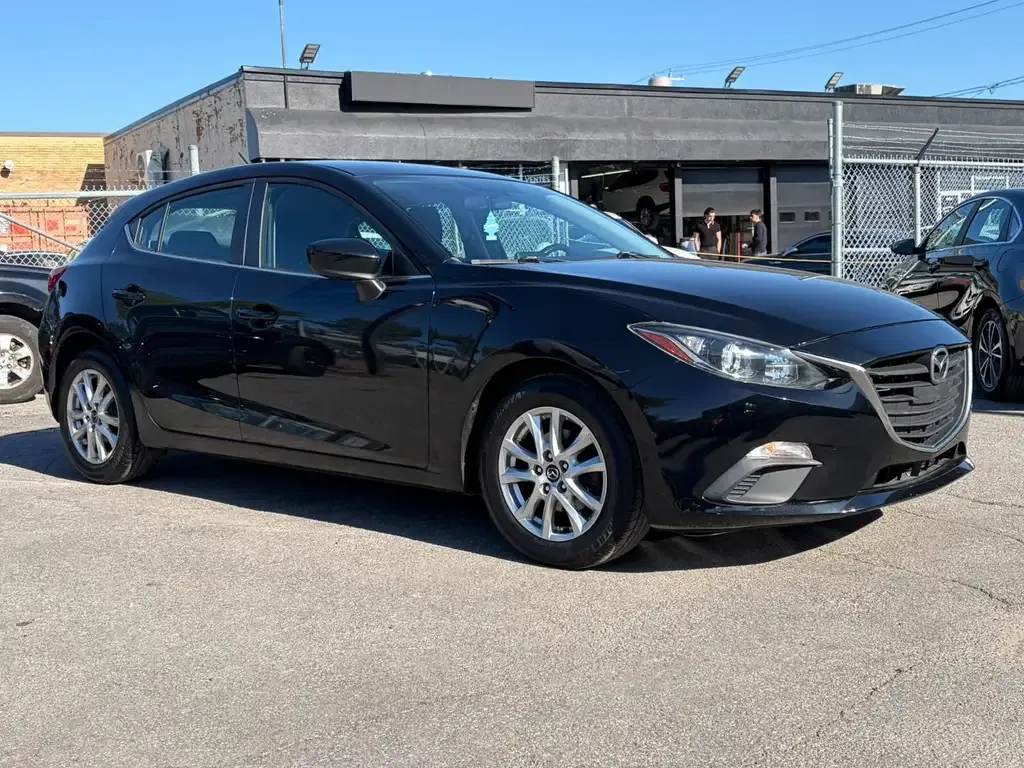 Mazda 3 2016 photo 3