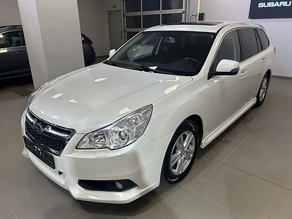 Subaru Legacy 2014 photo 2