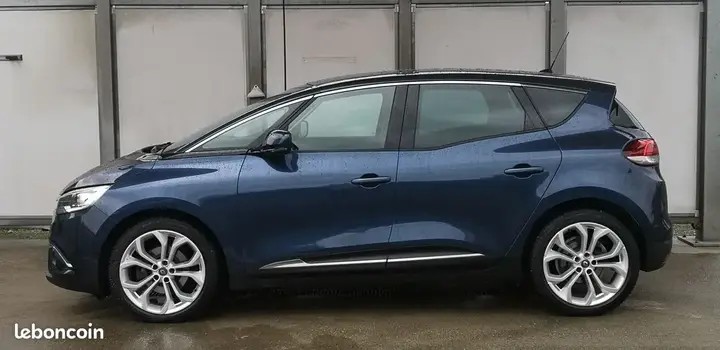 Renault Scenic 2019 photo 2