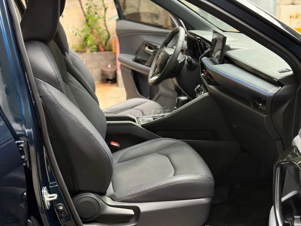 Toyota Yaris Cross 2025 photo 4