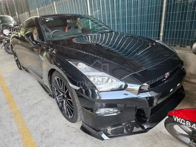 Nissan Gt-R