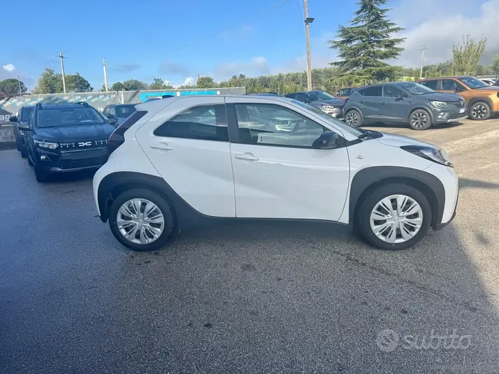 Toyota Aygo 2025 photo 2