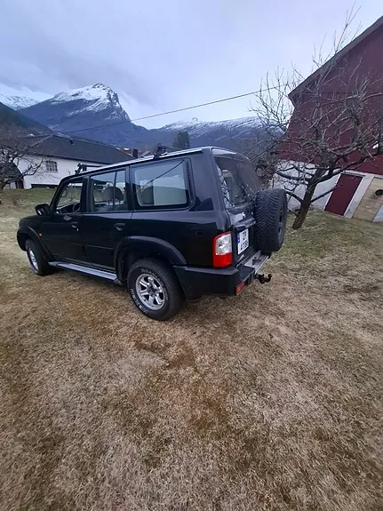 Nissan Patrol 2004 photo 5