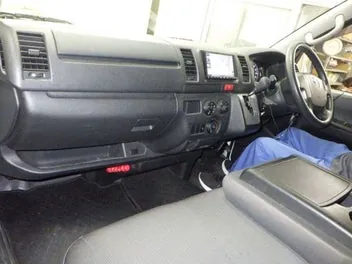 Toyota Hiace 2021 photo 5