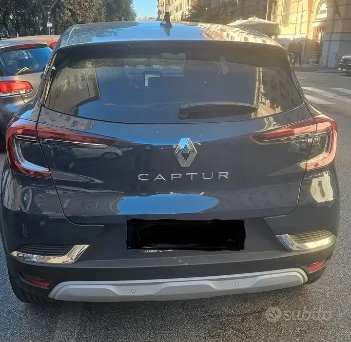 Renault Captur 2023 photo 4