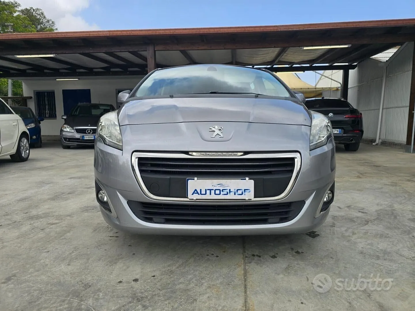 Peugeot 5008 2014 photo 2
