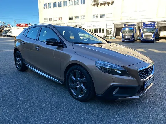 Volvo V40 Cross Country 2014 photo 5