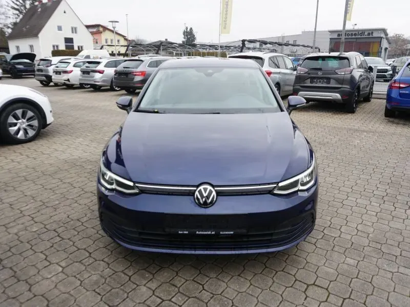 Volkswagen Golf 2022 photo 2