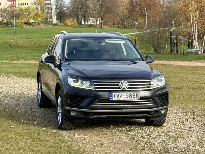 Volkswagen Touareg