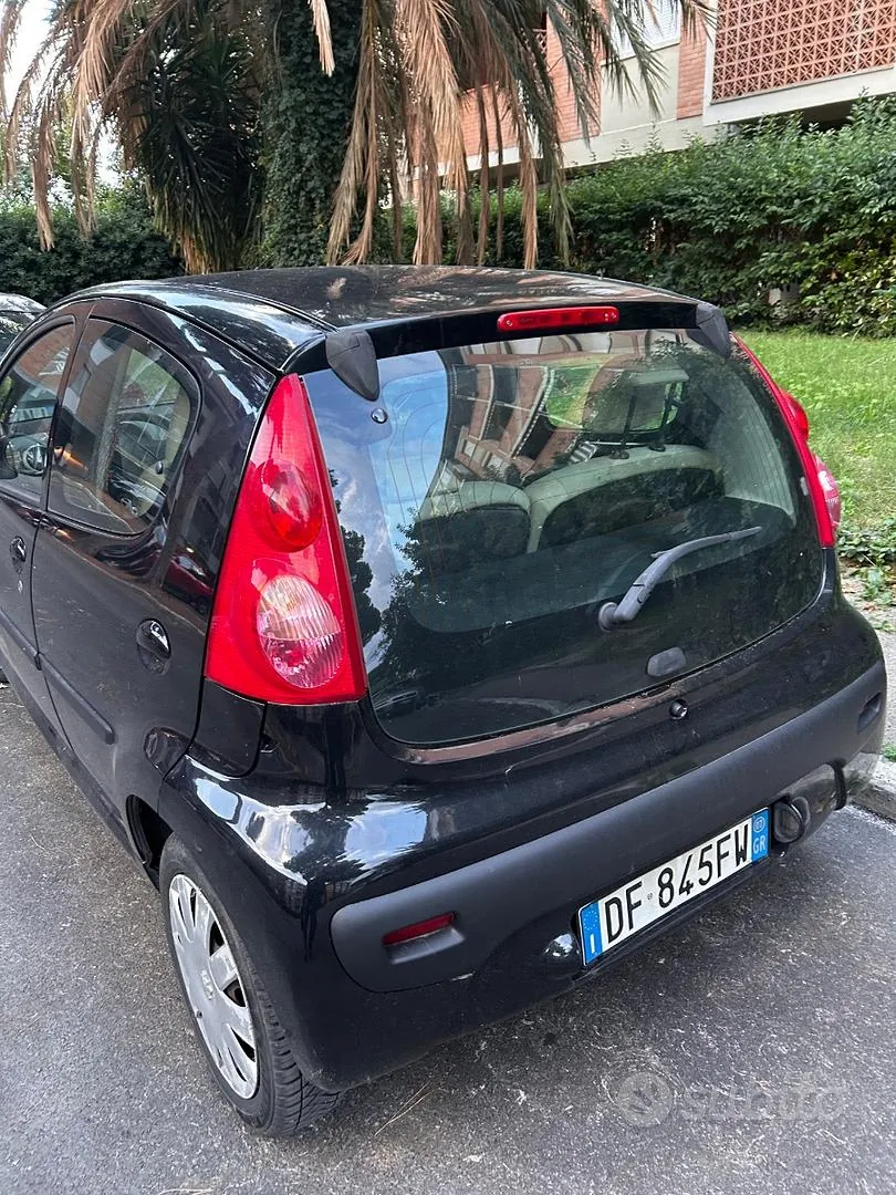 Peugeot 107 2007 photo 2