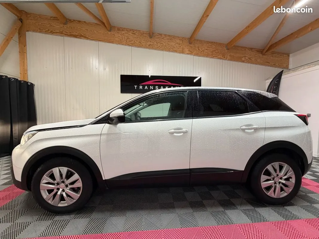 Peugeot 3008 2018 photo 2
