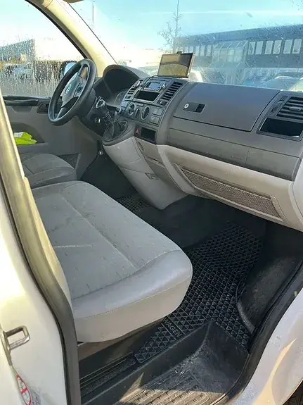 Volkswagen Transporter 2012 photo 4