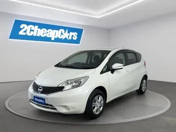 Nissan Note 2015 photo 2
