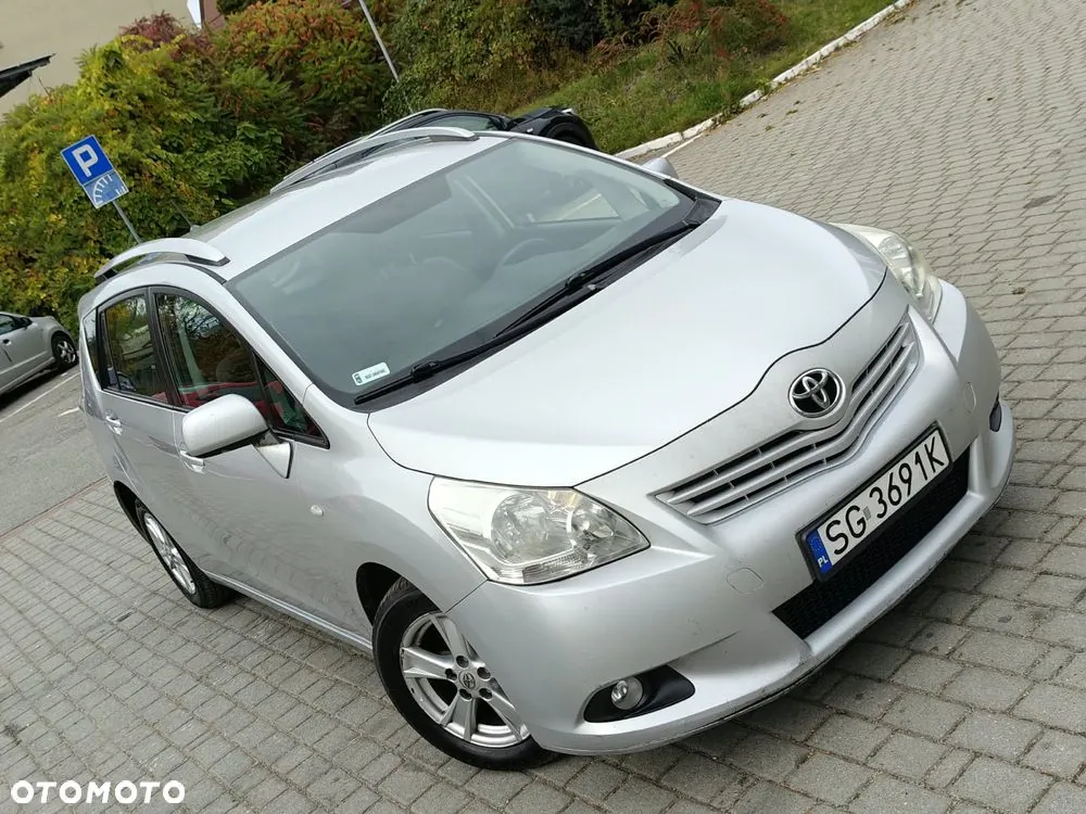 Toyota Verso 2009 photo 5