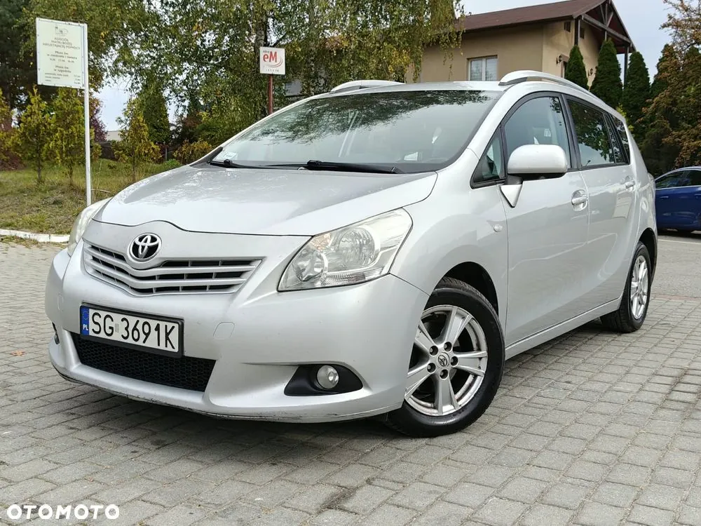 Toyota Verso 2009 photo 3