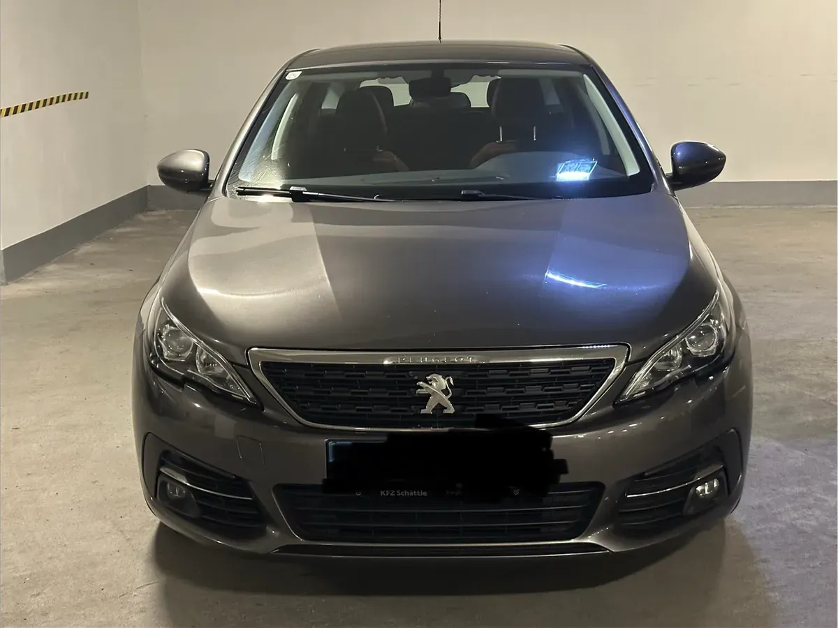 Peugeot 308 2020 photo 3