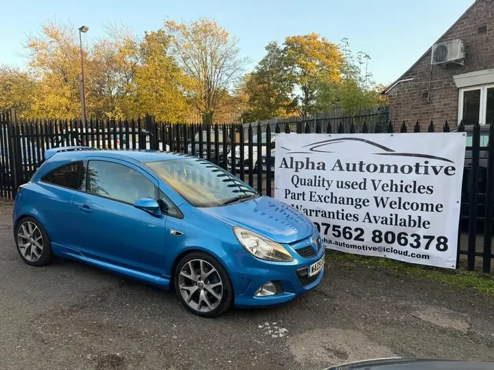Vauxhall Corsa 2009 photo 2