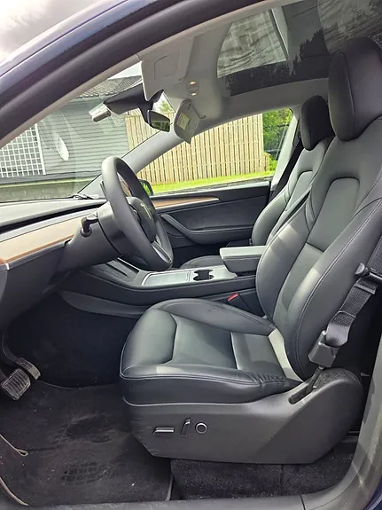 Tesla Model Y 2024 photo 3