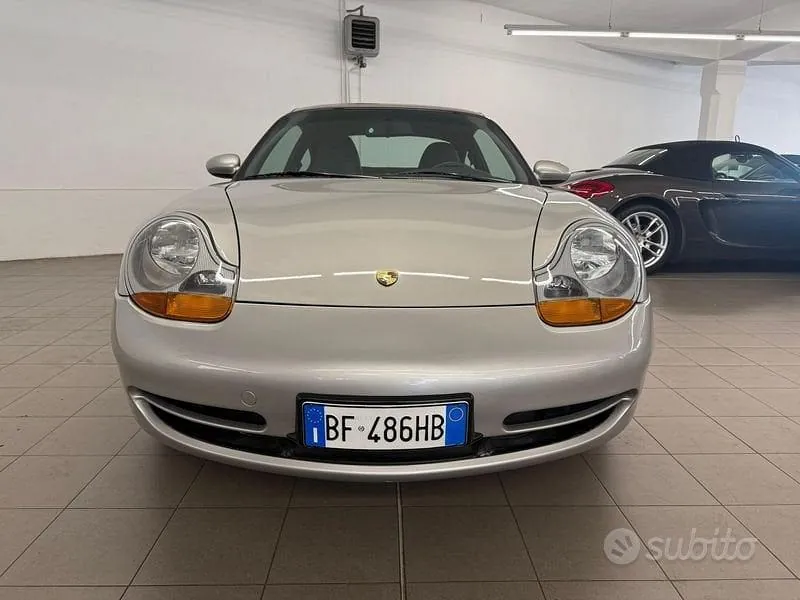 Porsche Carrera 996 1998 photo 2