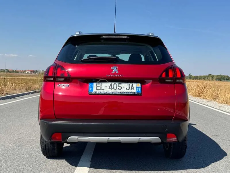 Peugeot 2008 2017 photo 4
