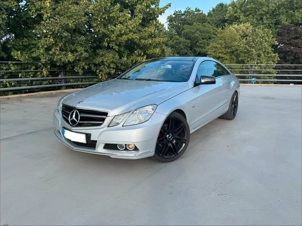 Mercedes-Benz E 250