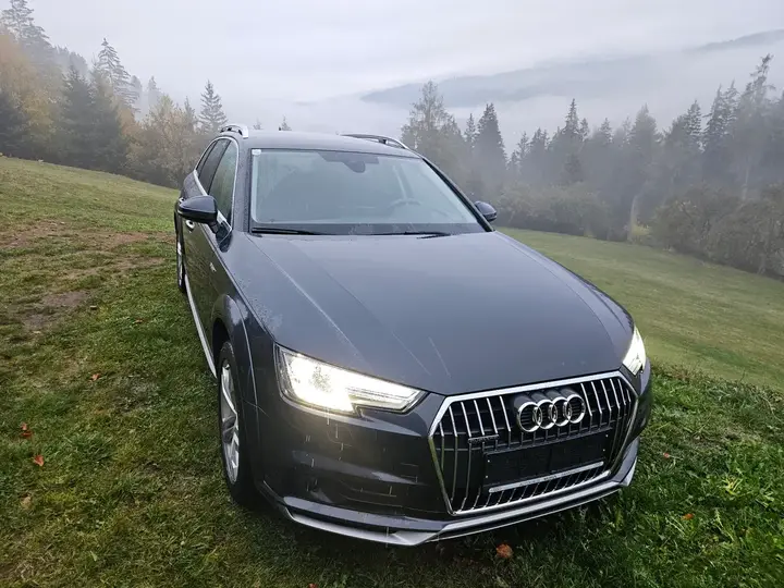 Audi A4 Allroad 2017 photo 2
