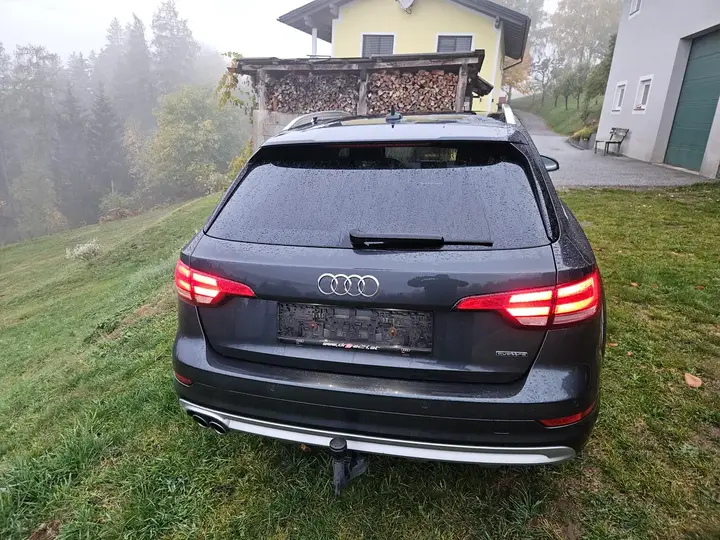 Audi A4 Allroad 2017 photo 3