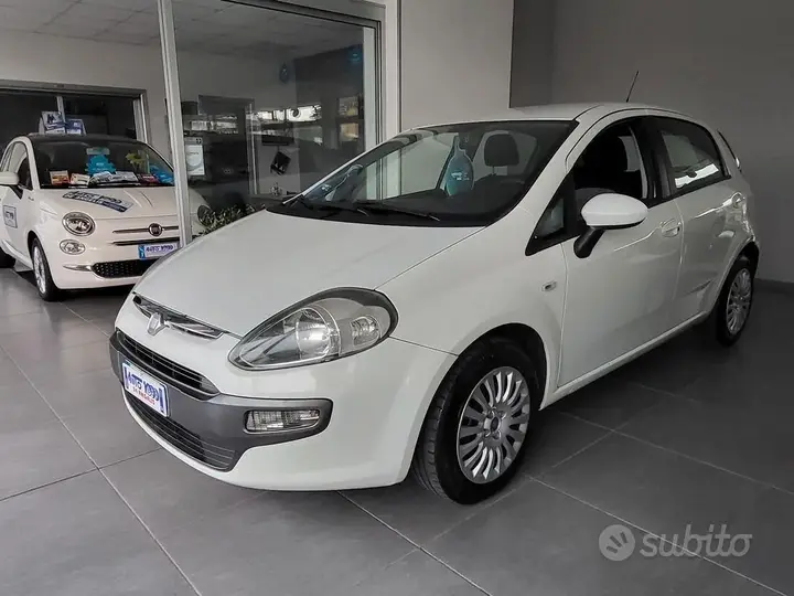 Fiat Punto Evo 2011 photo 5