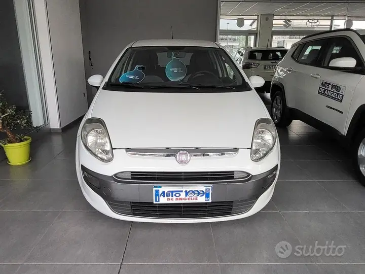 Fiat Punto Evo 2011 photo 4