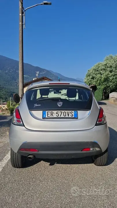 Lancia Ypsilon 2013 photo 4