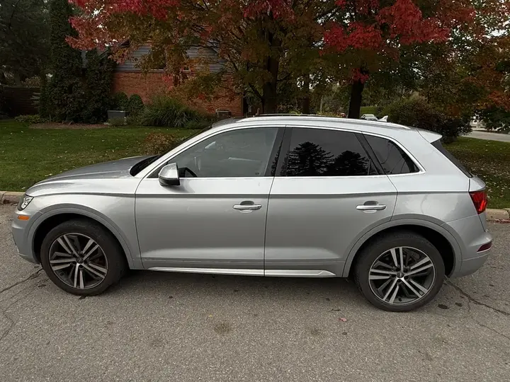 Audi Q5 2018 photo 3
