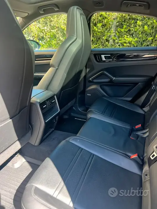 Porsche Cayenne 2019 photo 3