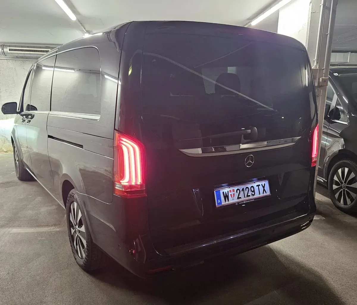 Mercedes-Benz V-Class 2024 photo 3