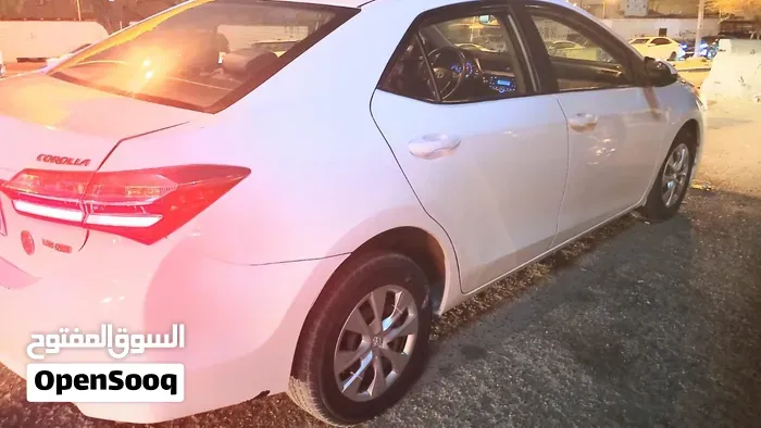Toyota Corolla 2018 photo 4