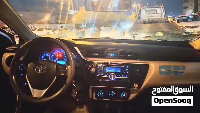 Toyota Corolla 2018 photo 2