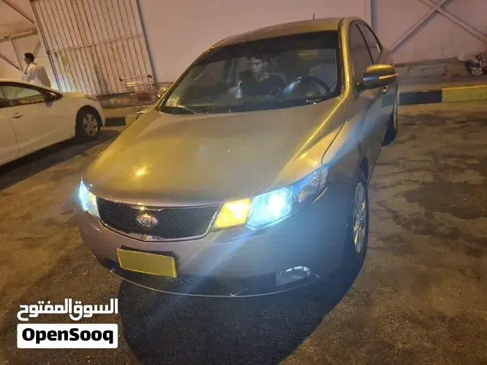 Kia Cerato 2012 photo 2