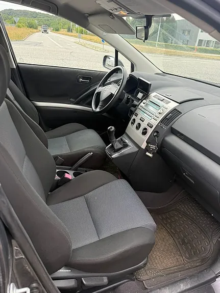 Toyota Corolla Verso 2009 photo 5
