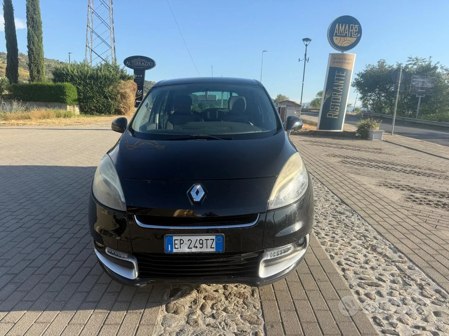 Renault Scenic 2013 photo 2