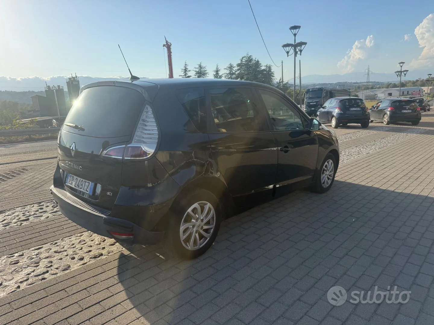 Renault Scenic 2013 photo 5