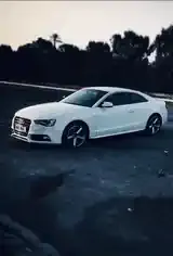 Audi A5 2011 photo 2