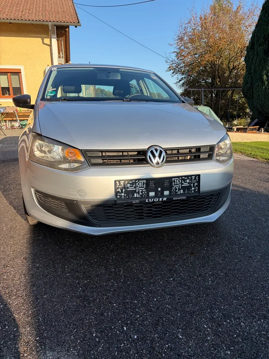 Volkswagen Polo 2011 photo 3